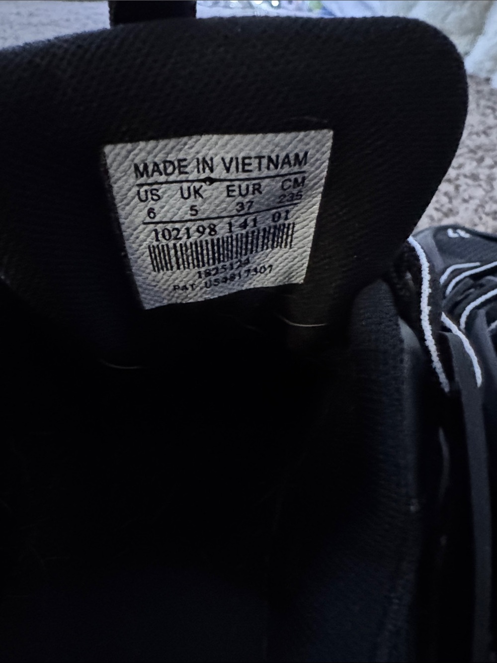 Balenciaga Kids Black Lace-Up Sneakers - Picture 2 of 3